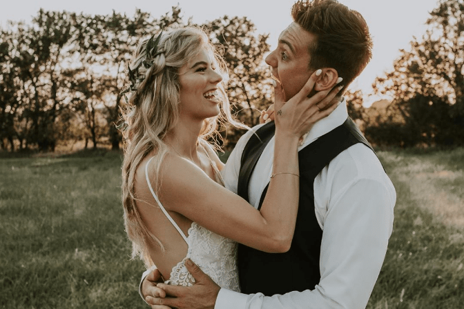 madyson bell photo of her and husband at their wedding